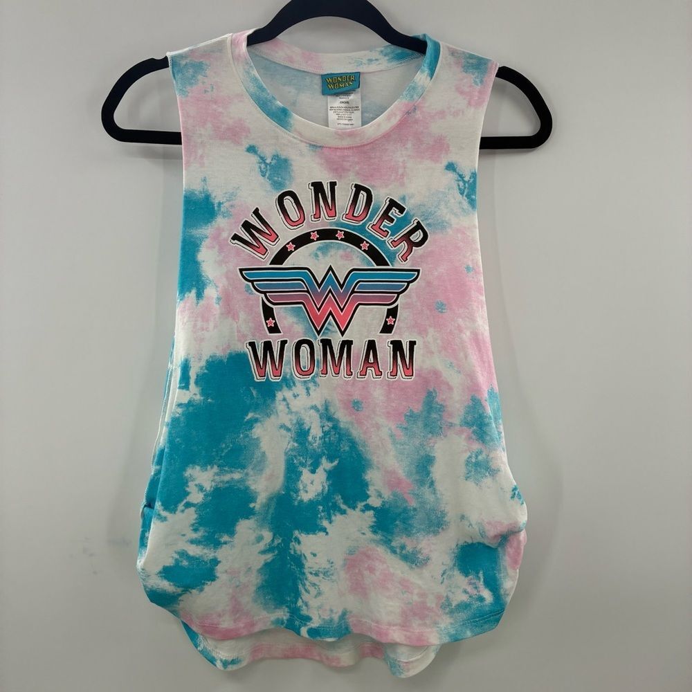 3For$20 Wonder Woman Tie-Dye Tank Top - Pink & Blue New size Small
